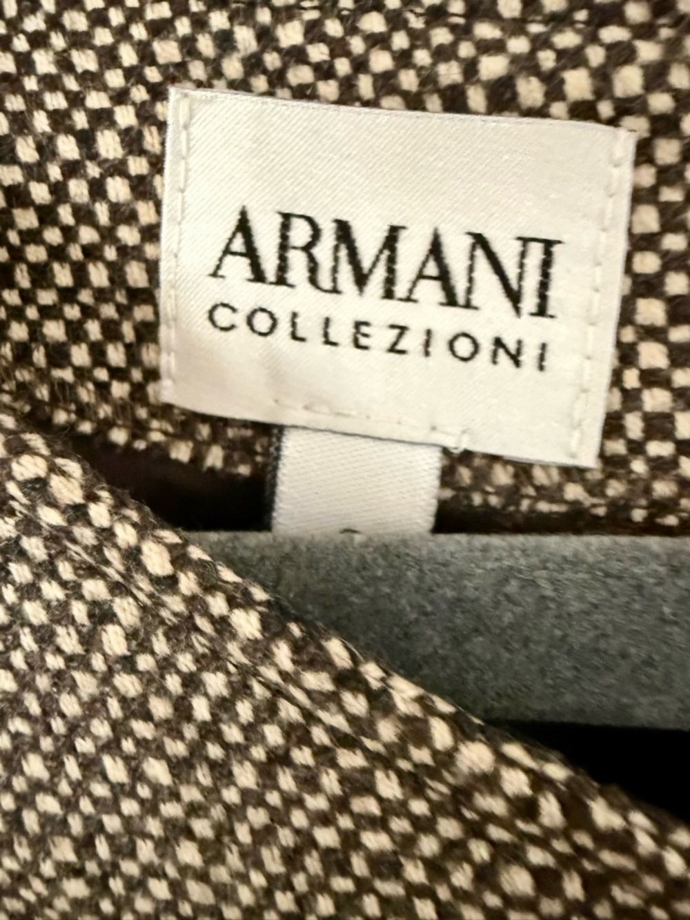 Armani Collezioni Brown Tweed 100% Virgin Wool Sheath Dress - Size 8 - Picture 2 of 7
